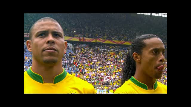 Ronaldo & Ronaldinho Showing their Class in 2006